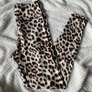 NWOT Leopard Leggings